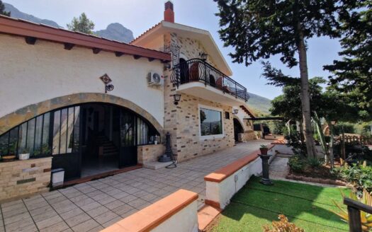 Meravigliosa Villa indipendente vista mare