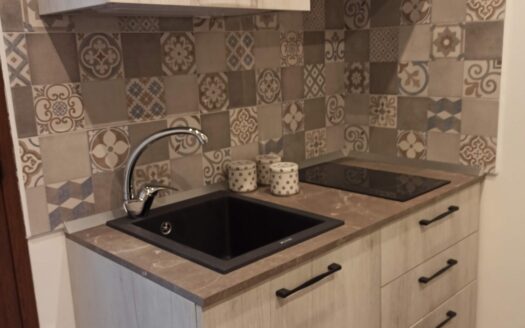 Graziosa indipendente pochi passi dalla spiaggia