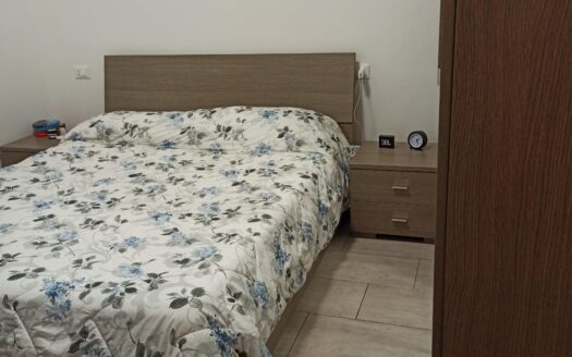 Due graziosi appartamenti arredati