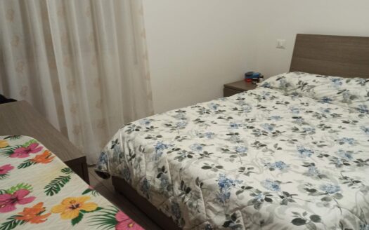 Due graziosi appartamenti arredati